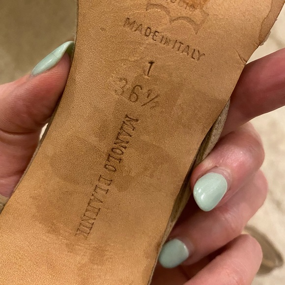 Authentic Manolo Blahnik tan suede strappy heeled sandal size 36.5 / 6.5 US - Picture 8 of 9